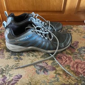 Merrell Womans sneaker